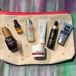Bundle of eight facial sample products plus bag